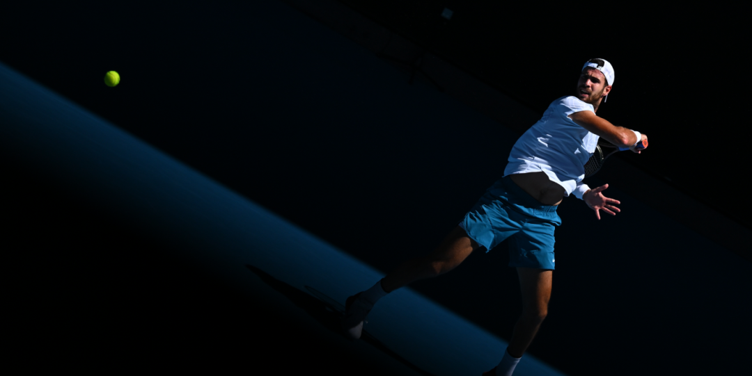 体格不算魁 体格不算魁