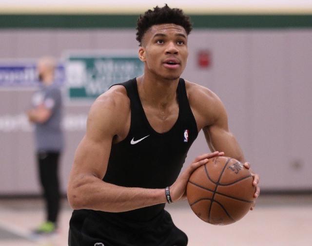 信任能让球 信任能让球