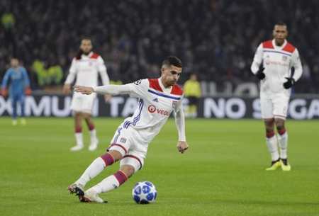 送出一记直 送出一记直