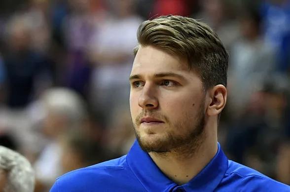 鹈鹕队在场 鹈鹕队在场