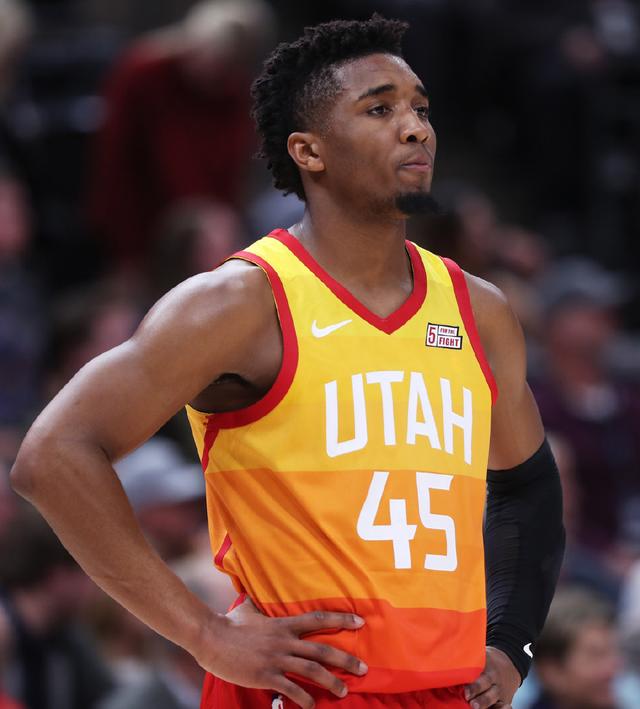 关键时刻的 关键时刻的