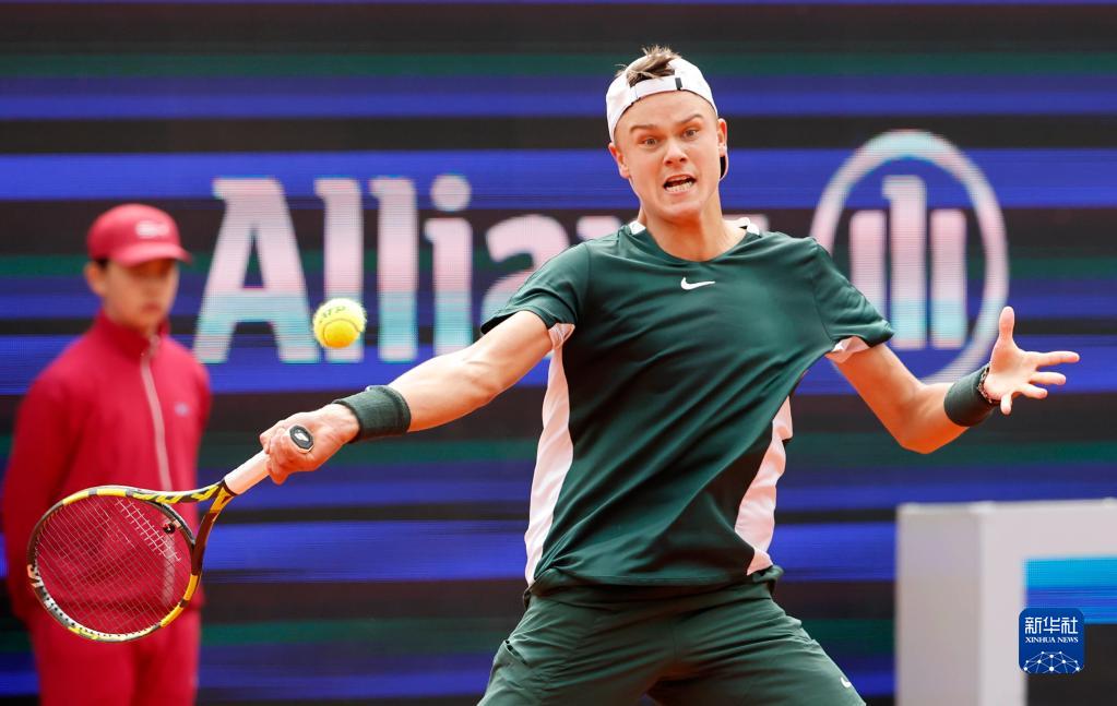 的叠加更贴 的叠加更贴